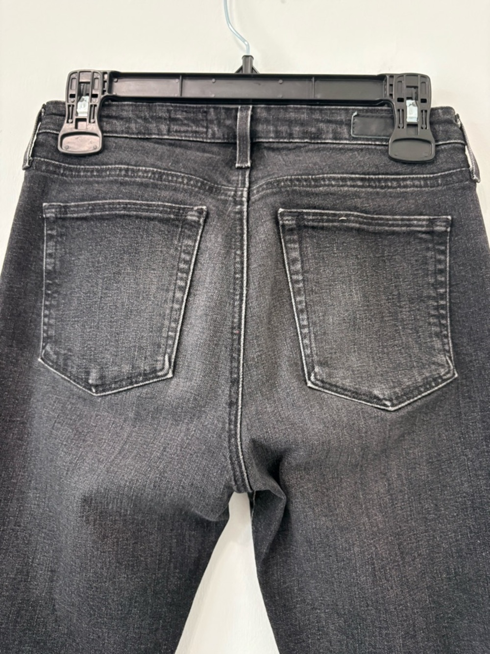 #347 AG Jodi Crop Slim Flare Jeans Sz 25R Black EUC - Picture 7 of 11